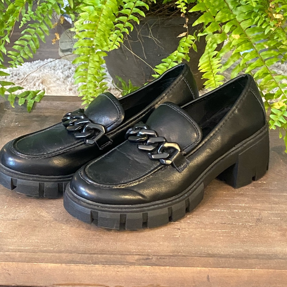 Madden Girl Black Chain Detail Loafers